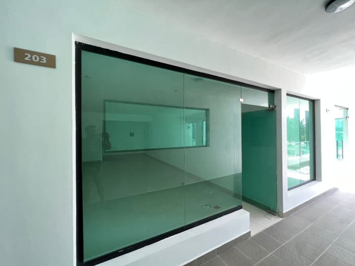 Locales Comercial en Alquiler y Venta, en Alma Rosa II. - foto 1