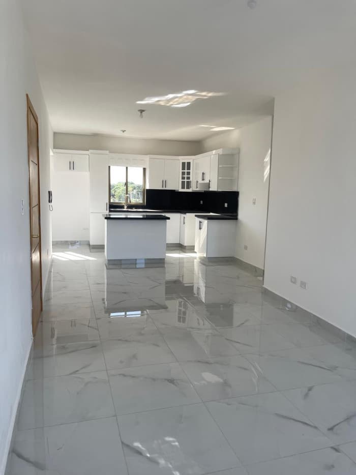 Apartamento en Venta en la Jacobo Majluta  - foto 1