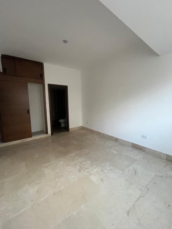 Apartamento en Venta en Evaristo Morales  - foto 2