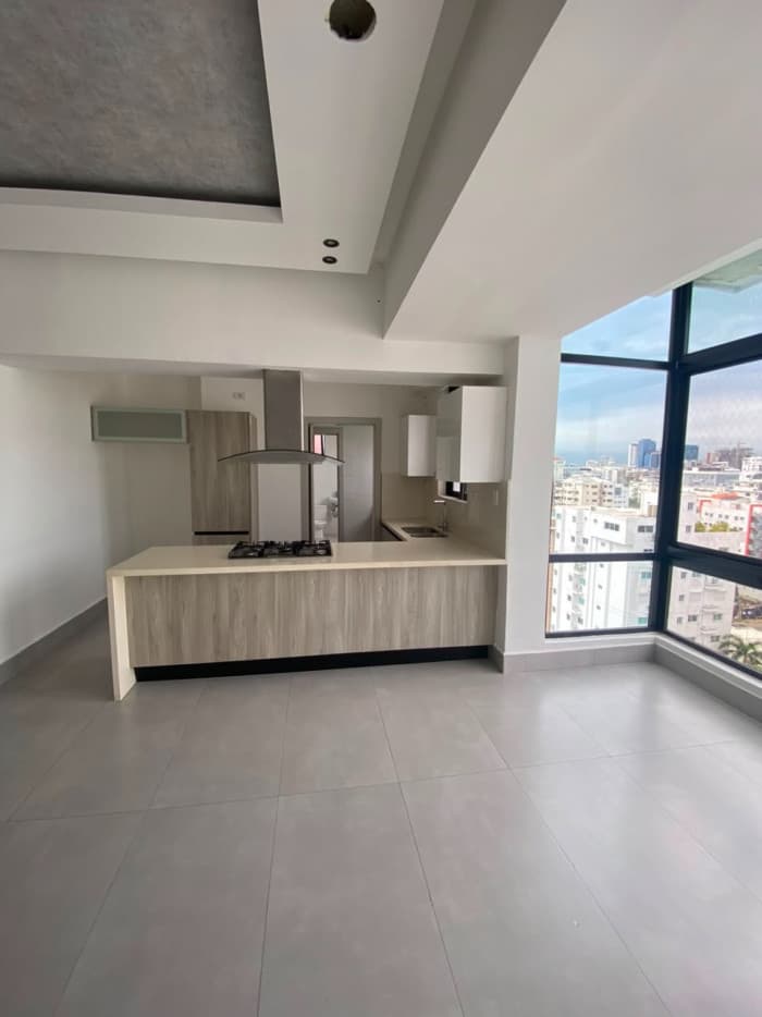 Penthouse en Venta en Evaristo Morales - foto 3