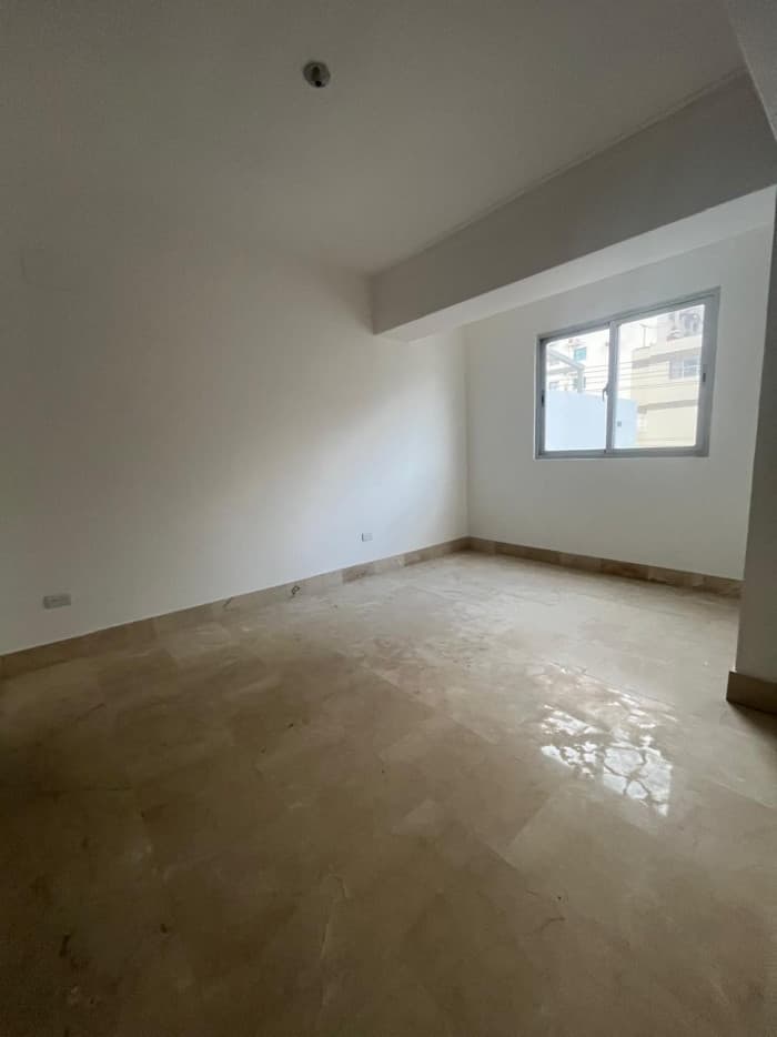 Apartamento en Venta en Evaristo Morales  - foto 4
