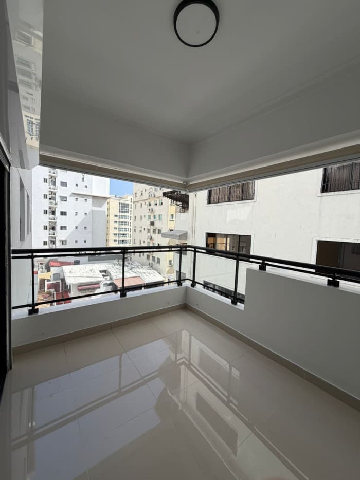 Apartamento nuevo en Alquiler en Serralles - foto 4