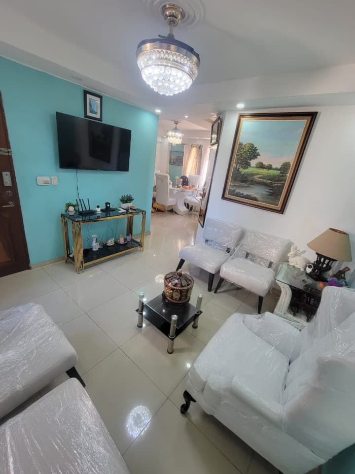 Apartamento en Venta de 2 Habitaciones en Renacimiento - foto 2
