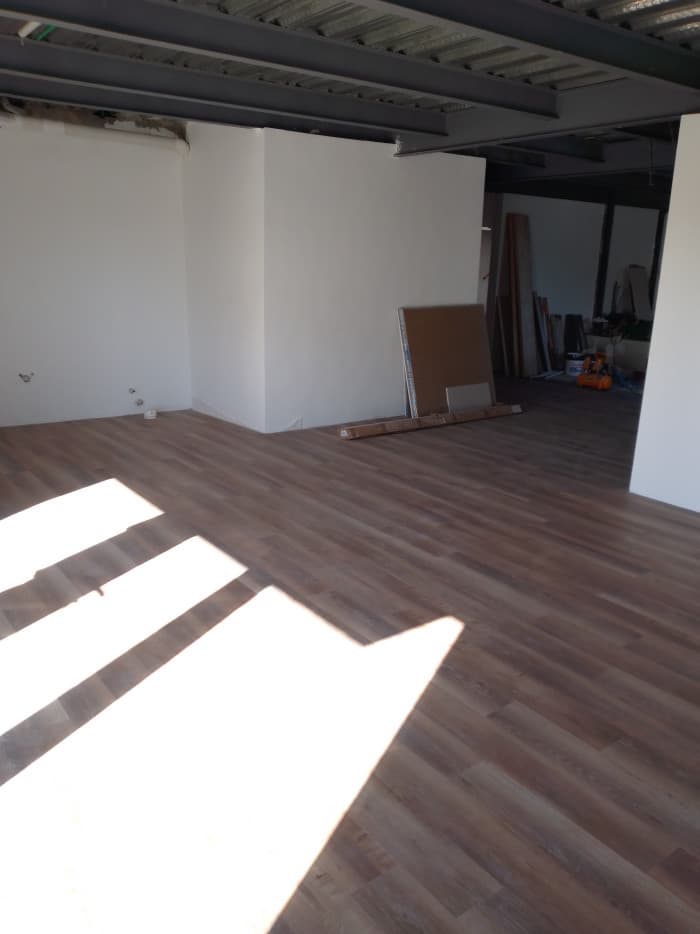 Local Comercial en alquiler cerca de la Ave. Churchill  - foto 3