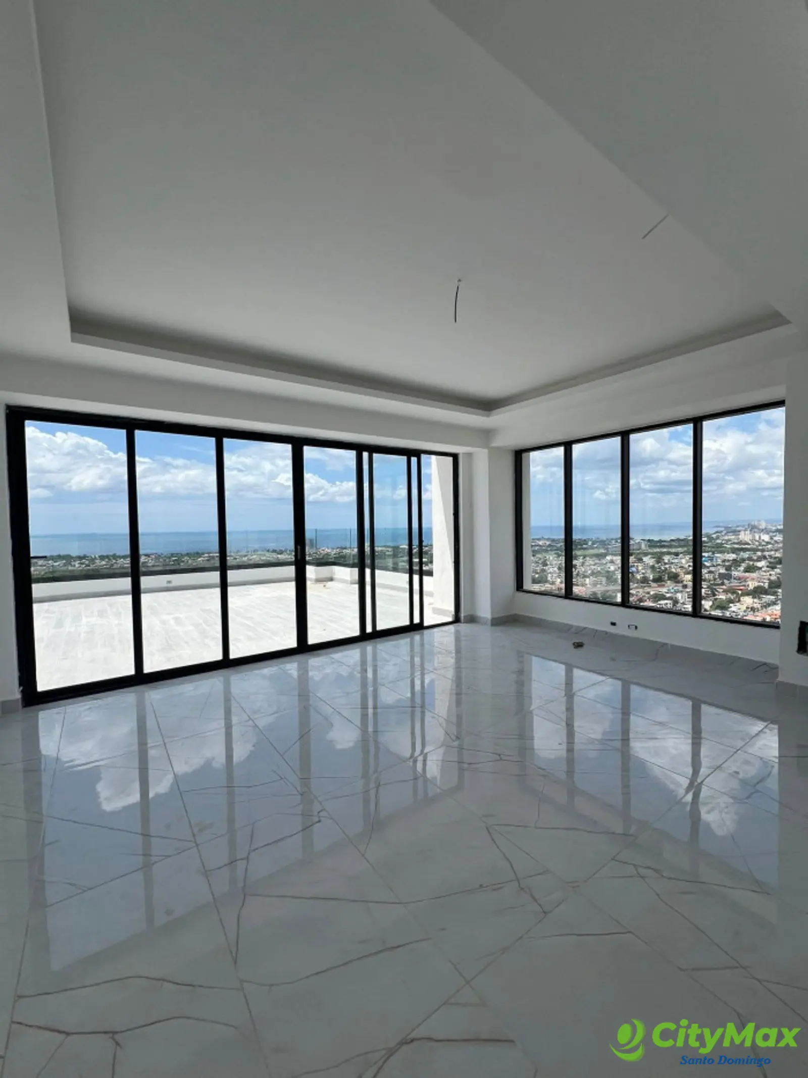 Penthouse en Venta en Alma Rosa - foto 1