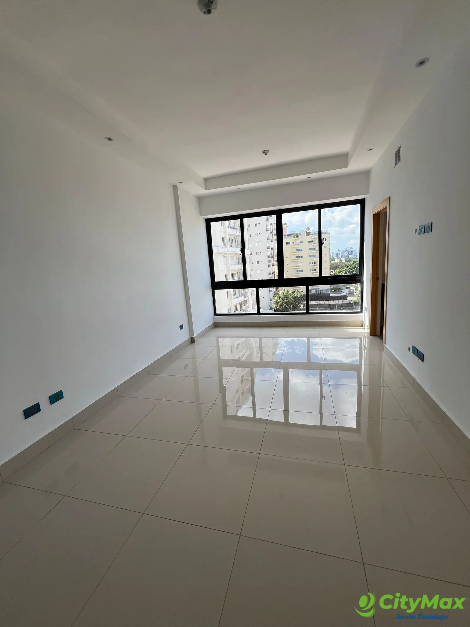 Apartamento en Venta en Renacimiento, Santo Domingo - foto 1