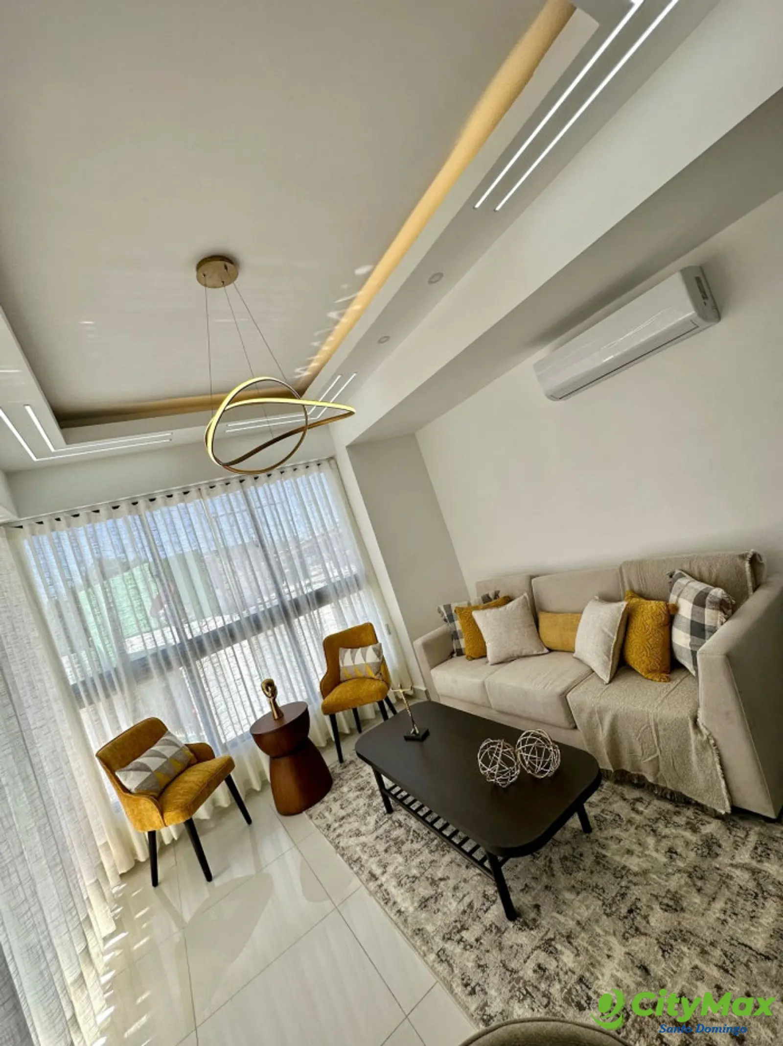 Apartamento amueblado en alquiler en Renacimiento - foto 1