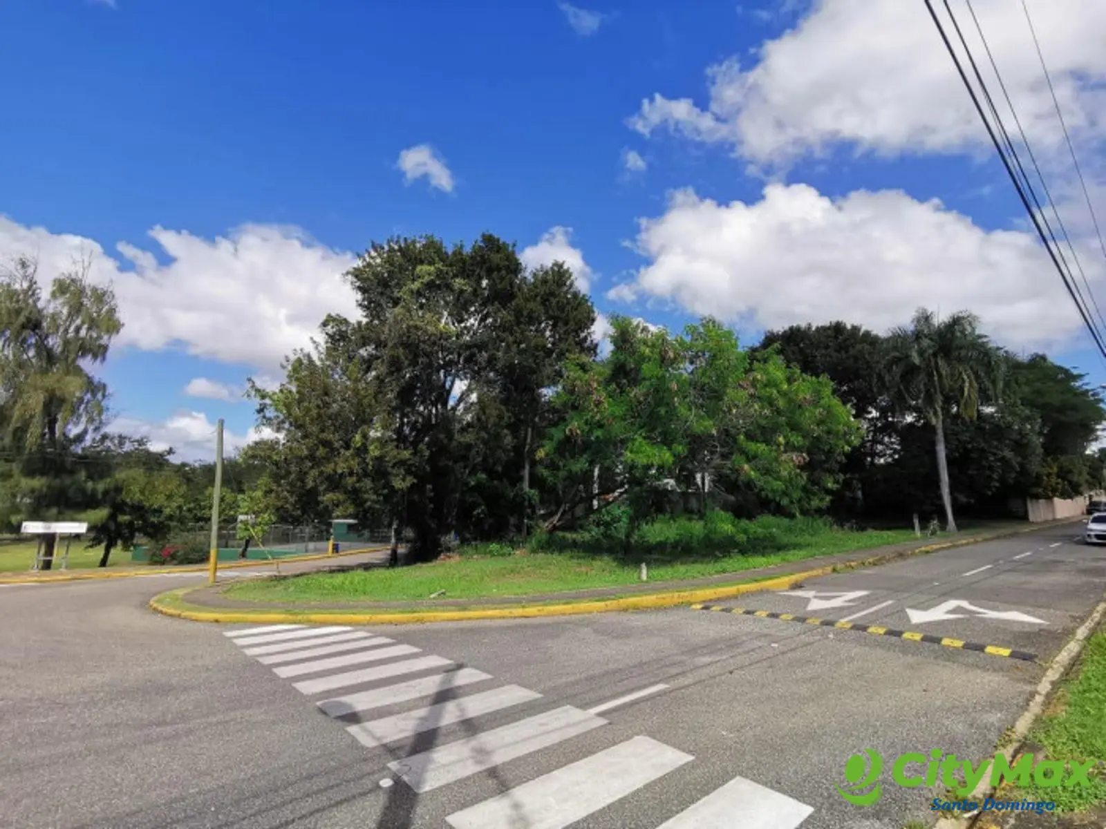 Solar en venta  de 2,725 metros en Sector Alameda - foto 1