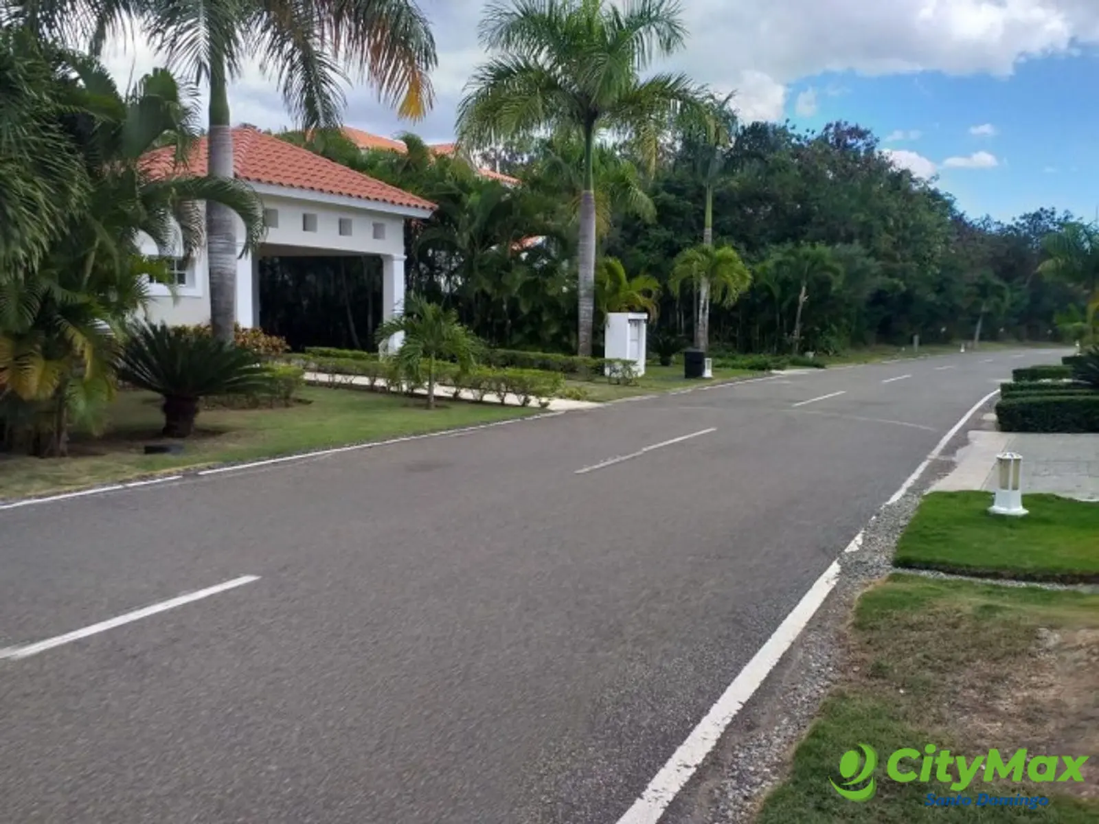 Solar en venta en Playa Nueva romana - foto 1