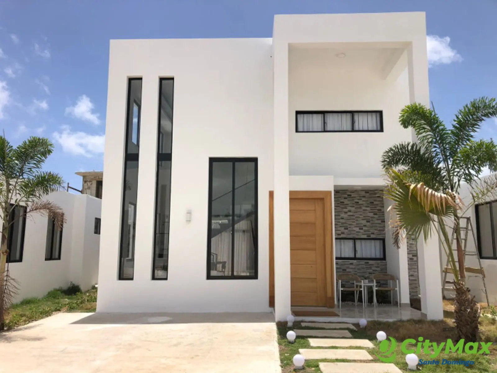 Villas listas de 3 habitaciones 2 niveles en Punta Cana - foto 1