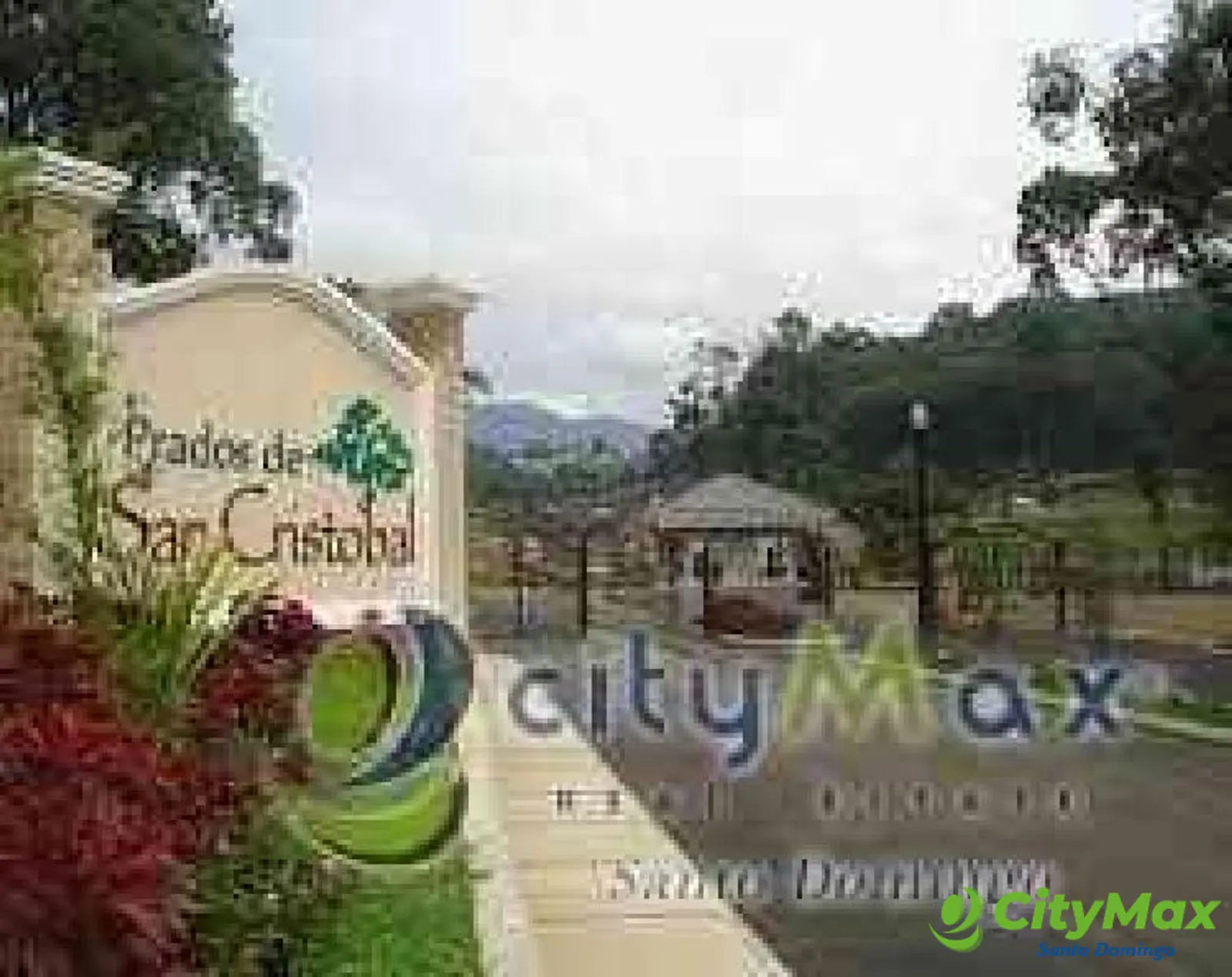 TERRENO COMERCIAL EN VENTA LOS PRADOS DE SAN CRISTOBAL - foto 1
