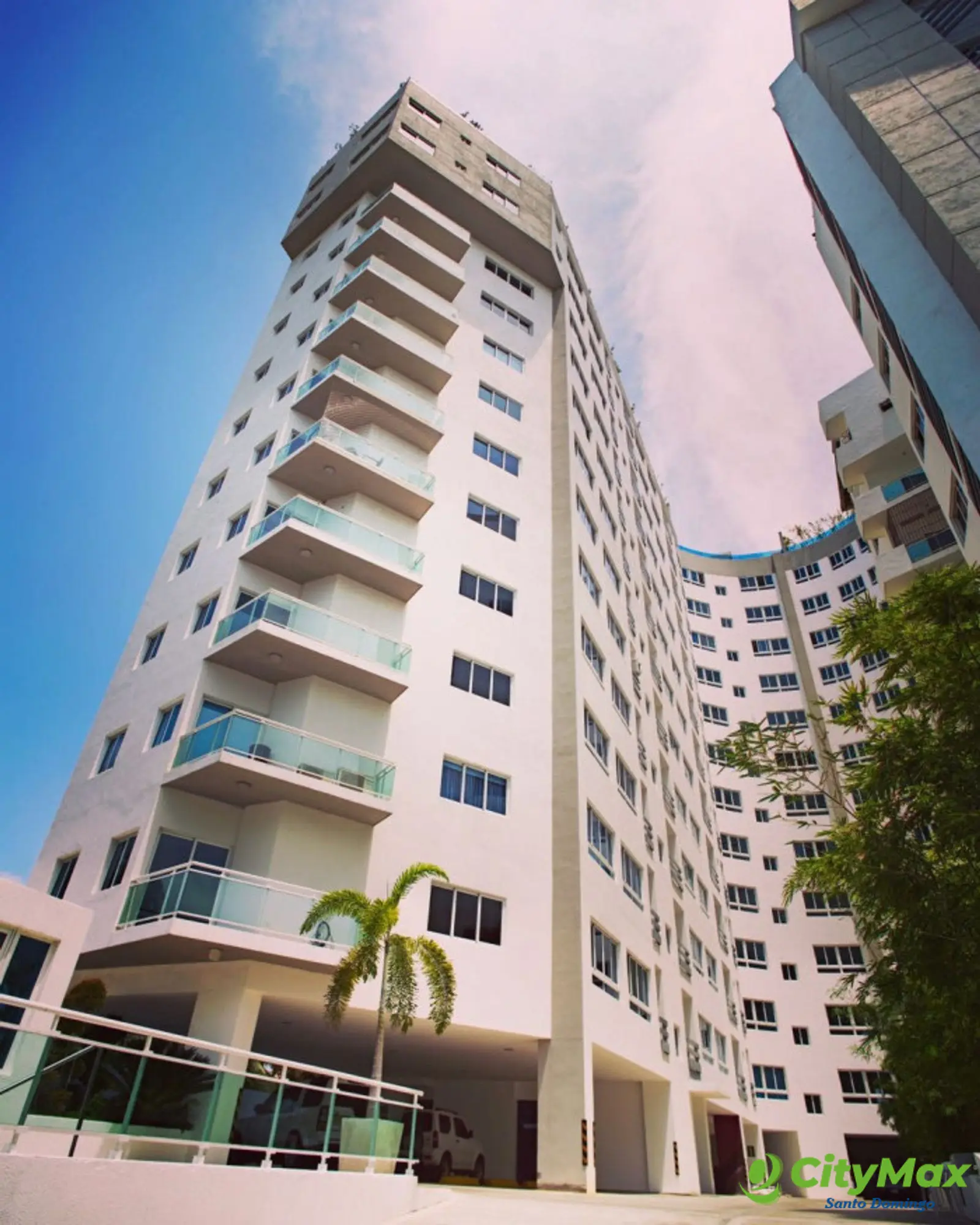 Apartamento de tres habitaciones en venta en el vergel - foto 1