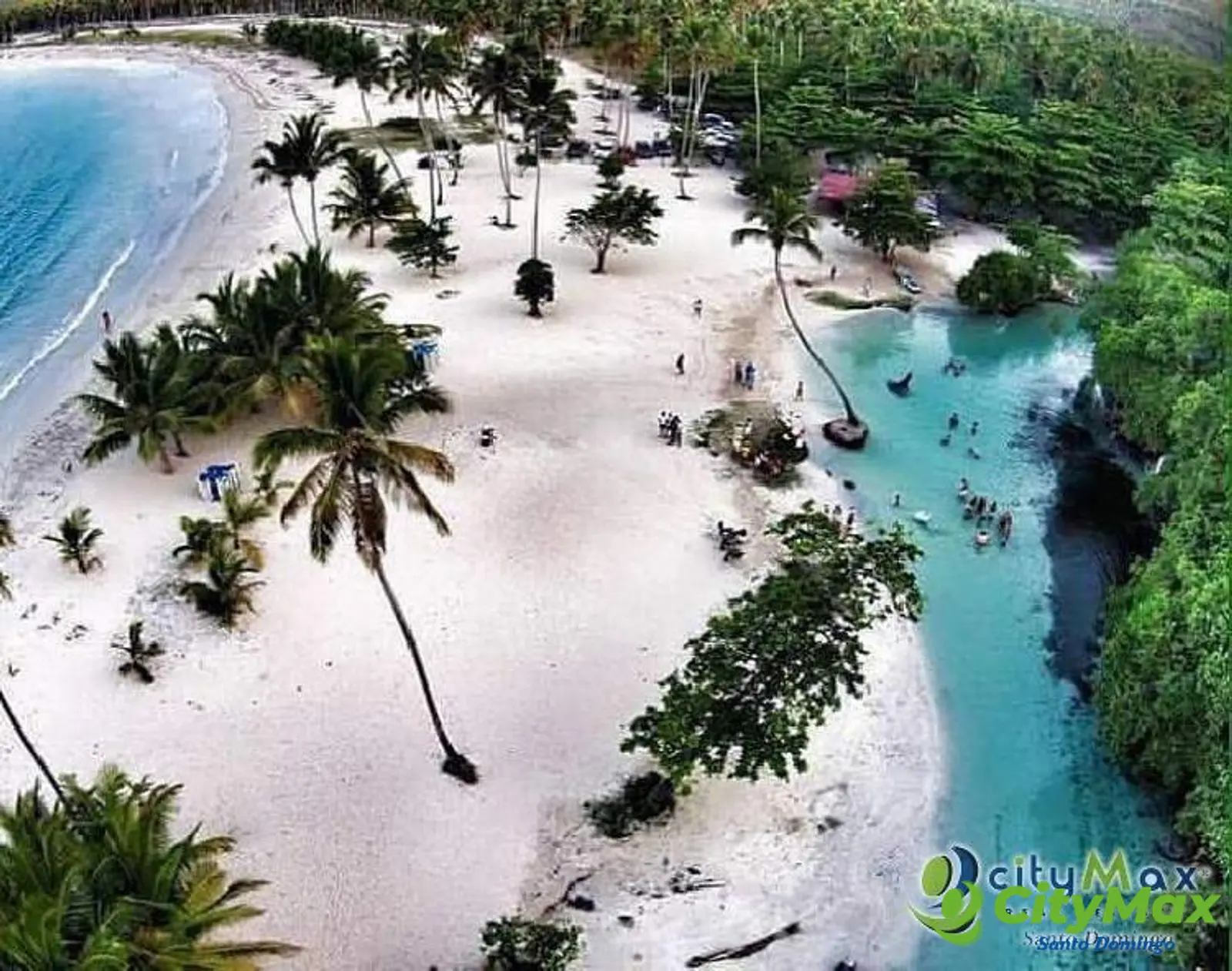 Vendo Finca o terreno en Las Galeras Samana 370 tareas  - foto 1