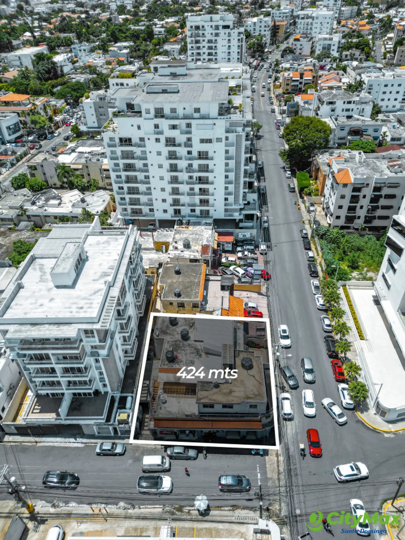 Edificio Comercial en Venta en Ensanche Julieta - foto 1