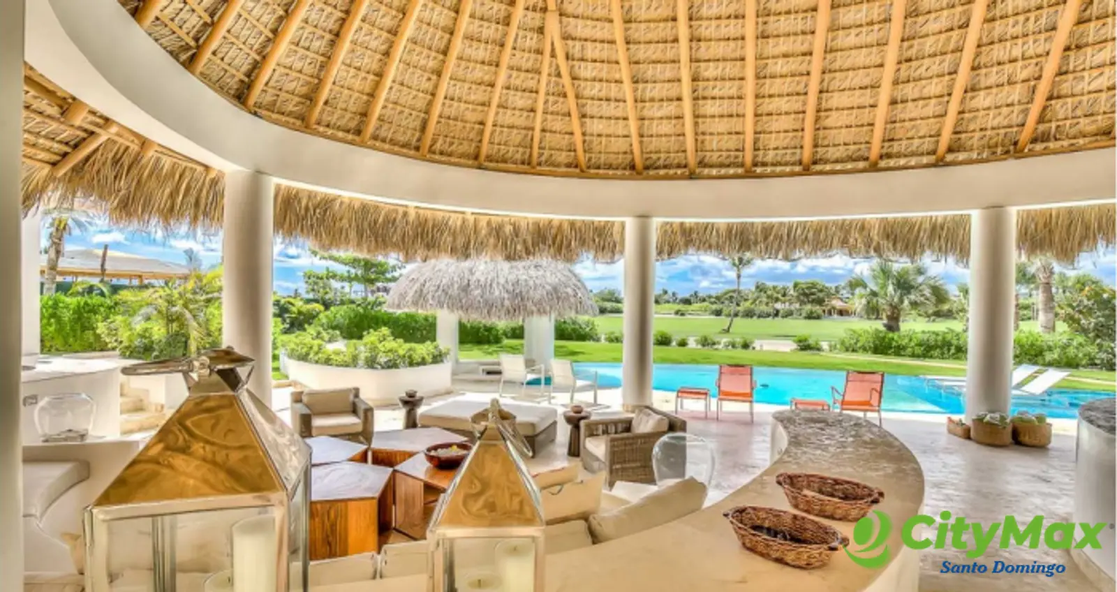 Villa en venta con vista al campo de golf en Cap Cana - foto 1