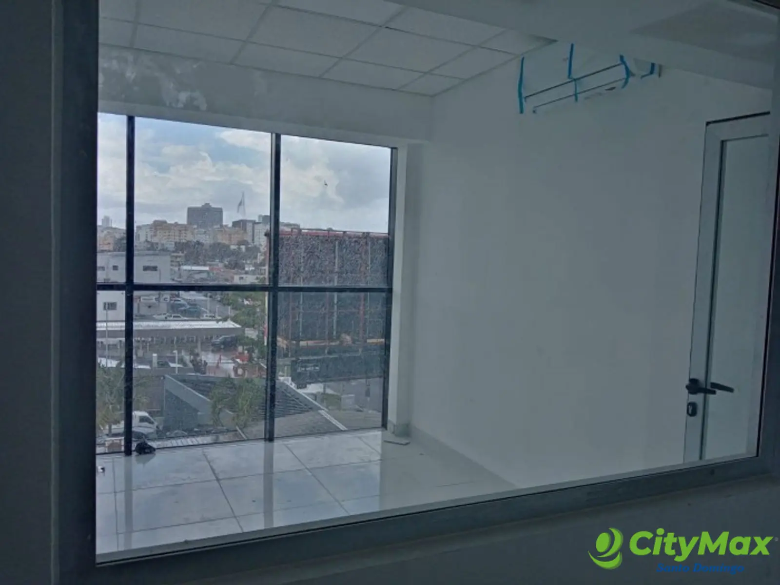 Oficina en Alquiler Todo Incluido en Los Prados - foto 1