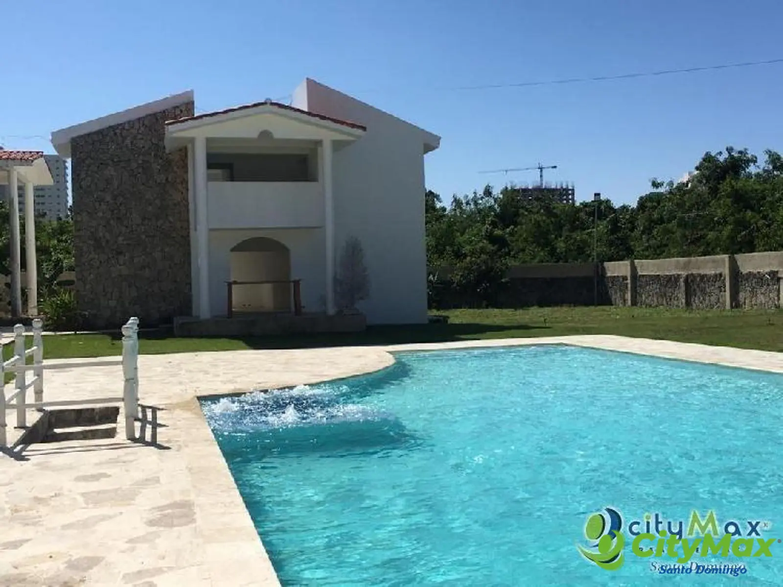 Villa en venta 3 habitaciones en Juan Dolio - foto 1