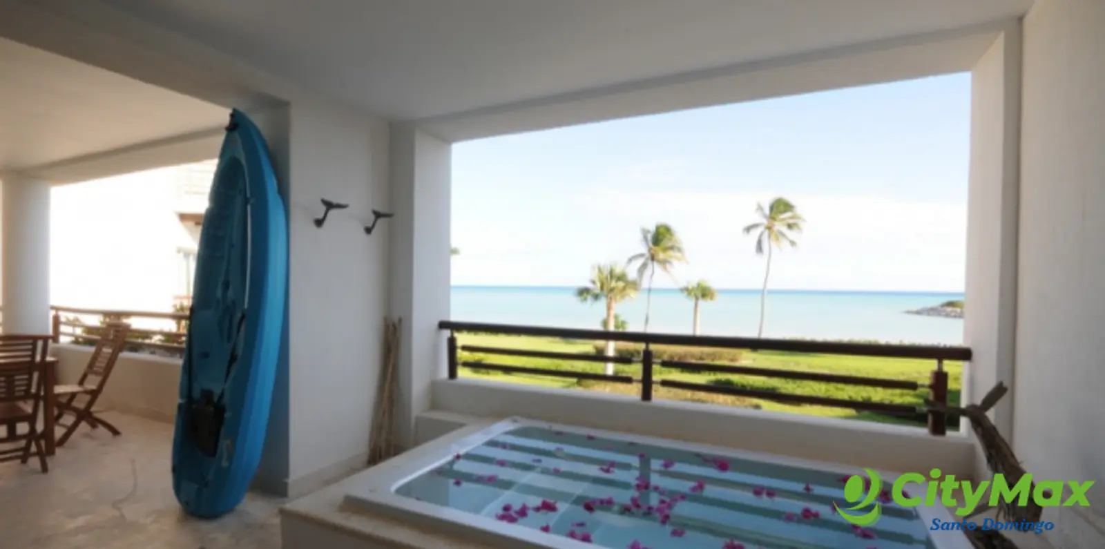 apartamento en venta con playa privada en Cap Cana - foto 1