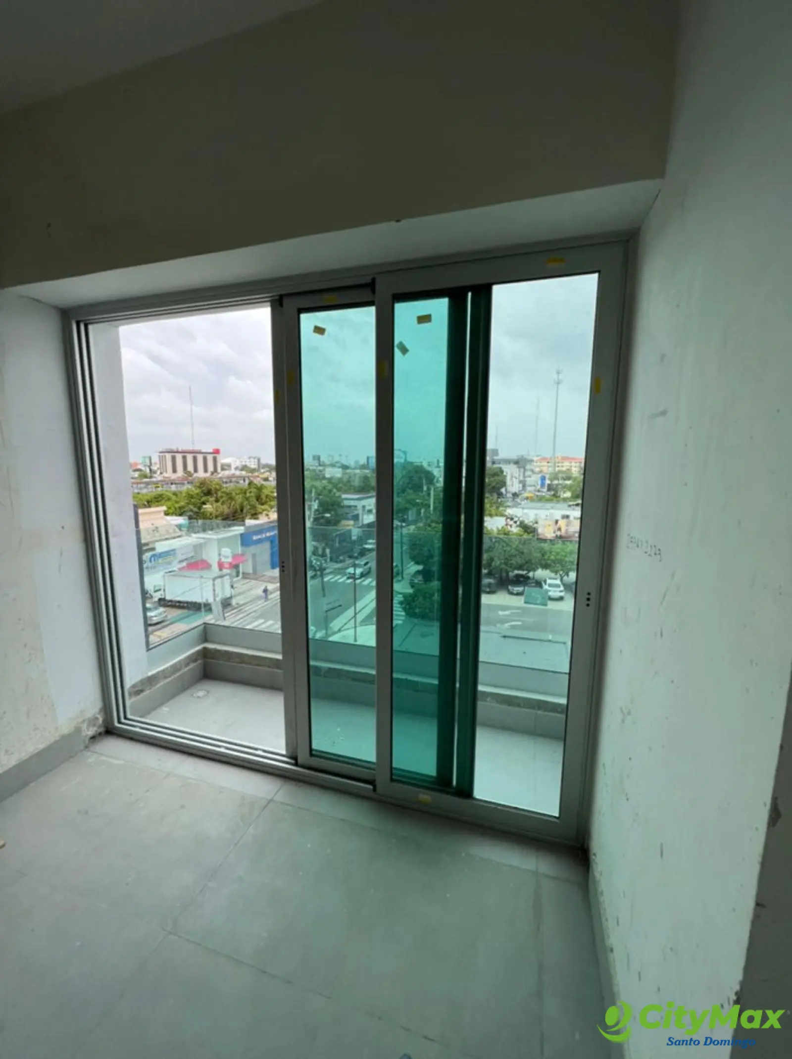 Vendo Apto en Condo-Hotel Serralles Listo para invertir - foto 1
