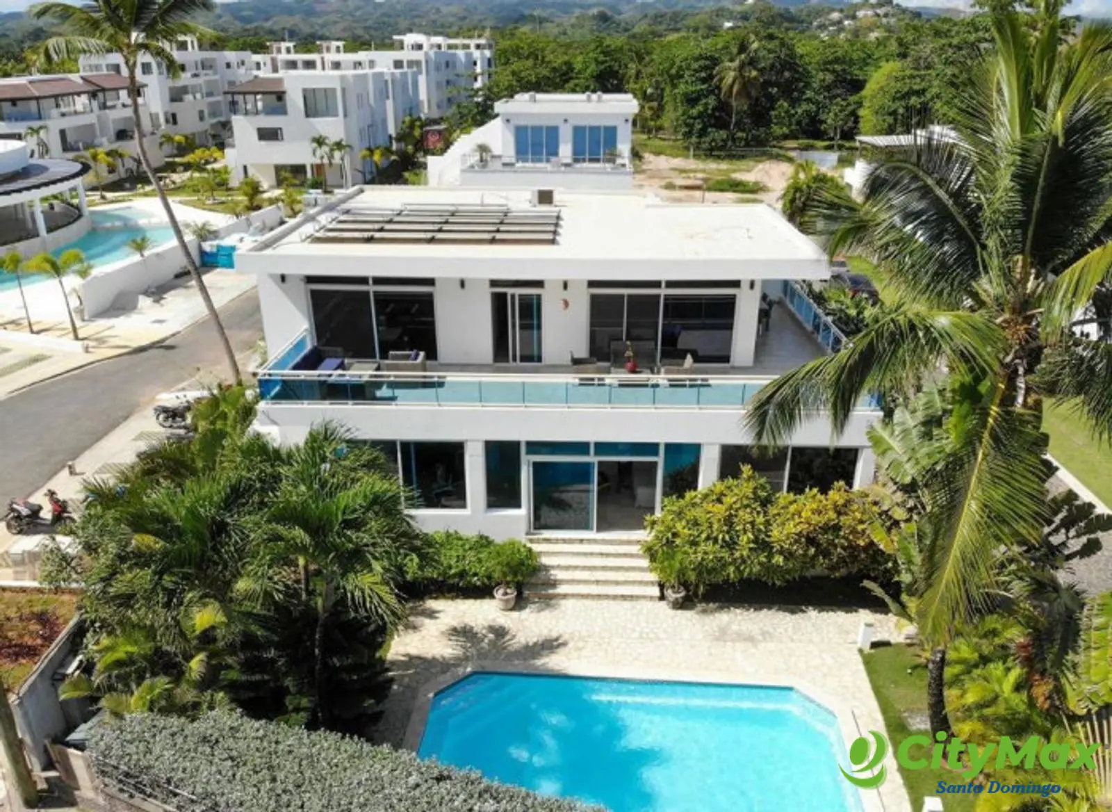 Villa en Venta en Primera Linea de Playa, Las Terrenas - foto 1