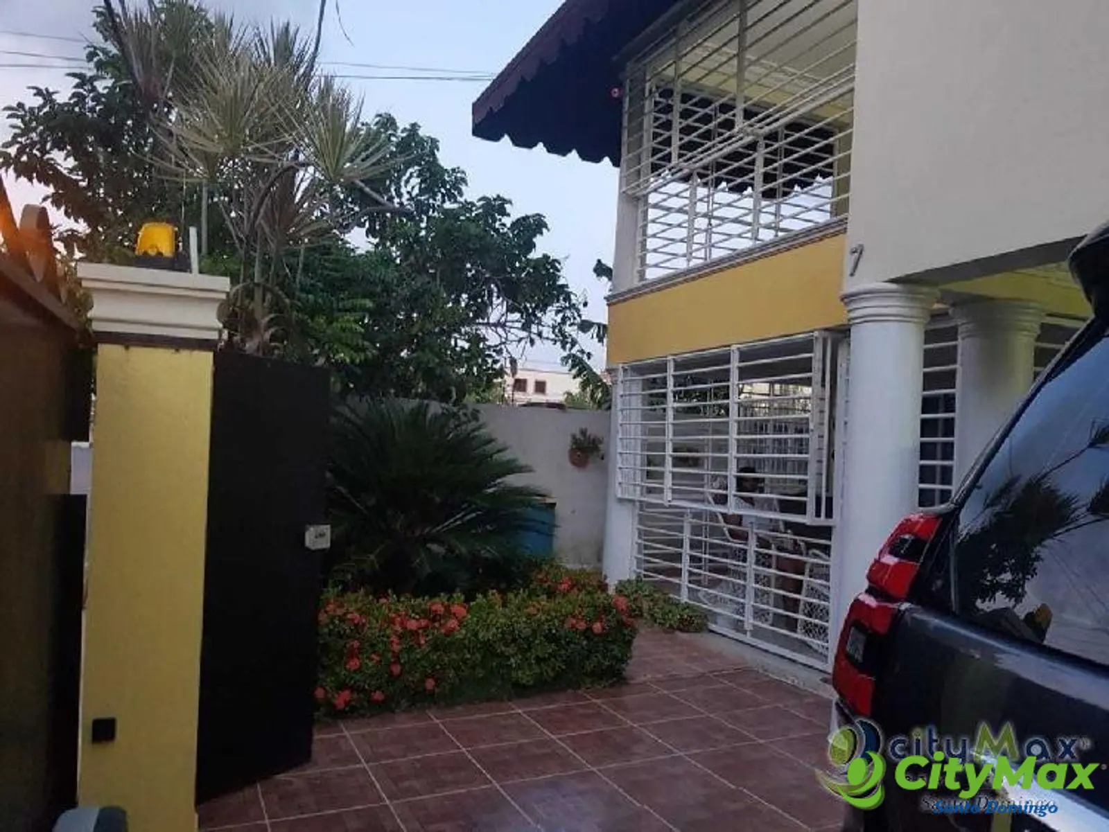 Hermosa casa en San Isidro en Venta - foto 1