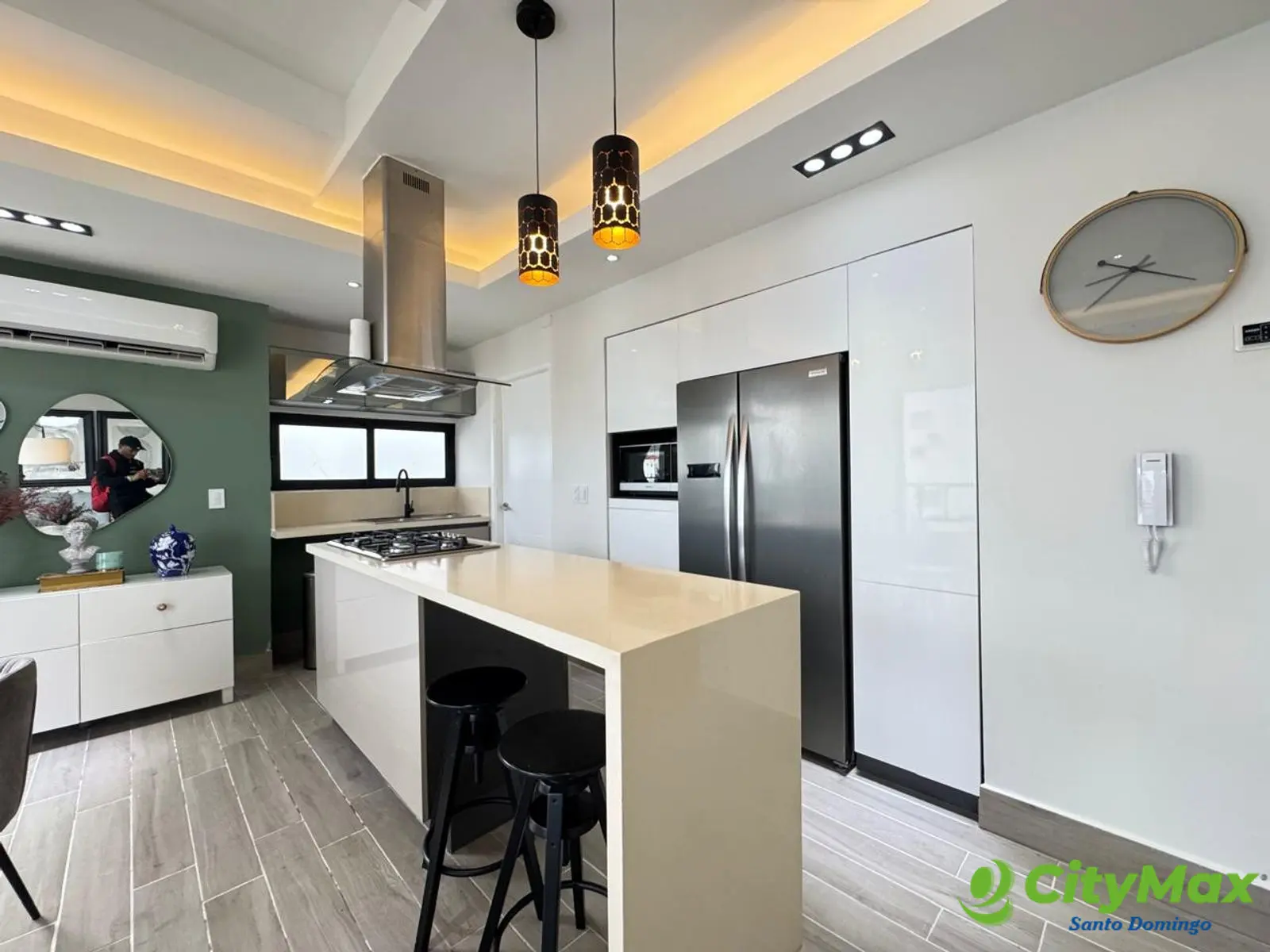 Apartamento amueblado en venta y alquiler Bella Vista - foto 1
