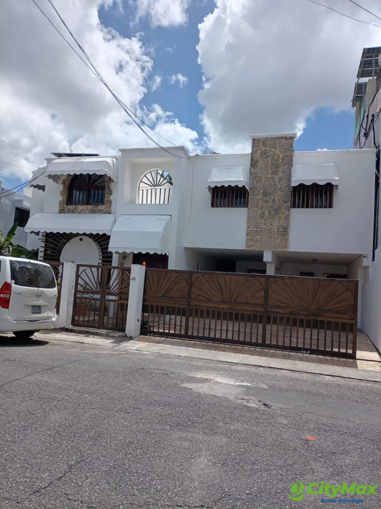 Casa en Alquiler para Uso Comercial en El Fernandez - foto 1