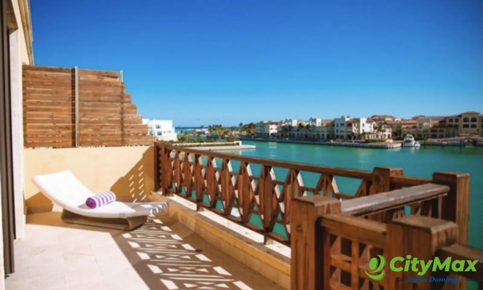 Apartamento en venta frente a la Marina de Cap Cana - foto 1