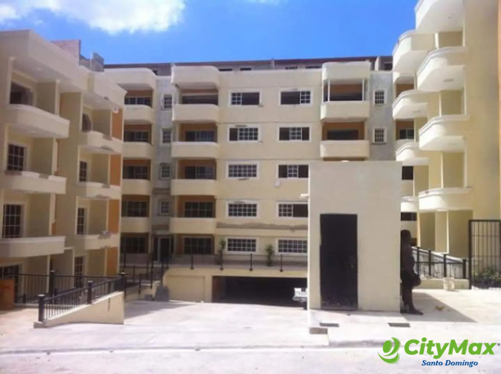 Apartamento en venta en Avenida Ecologica - foto 1