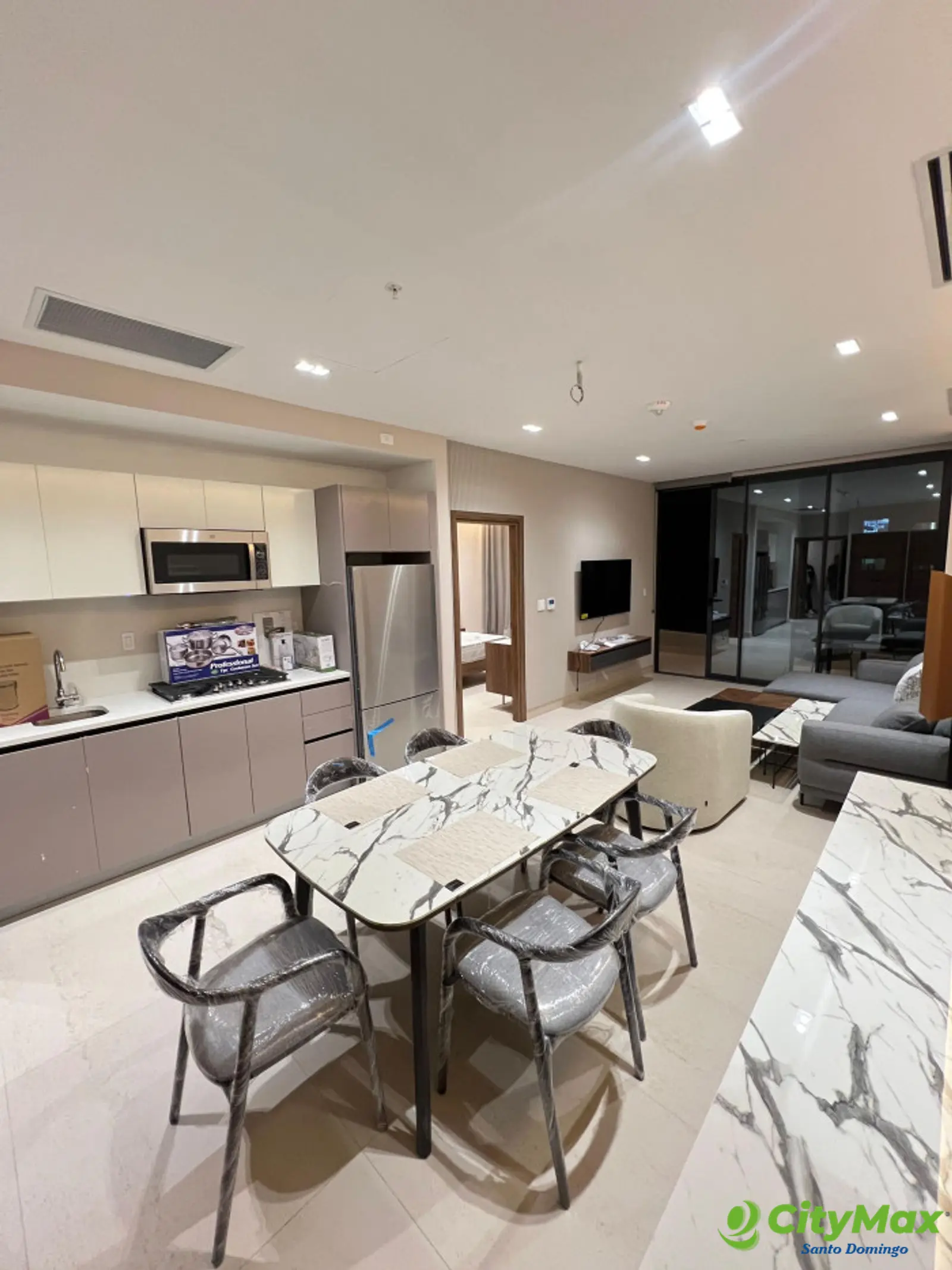 Apartamento amueblado en Venta en Piantini en blue mall - foto 1