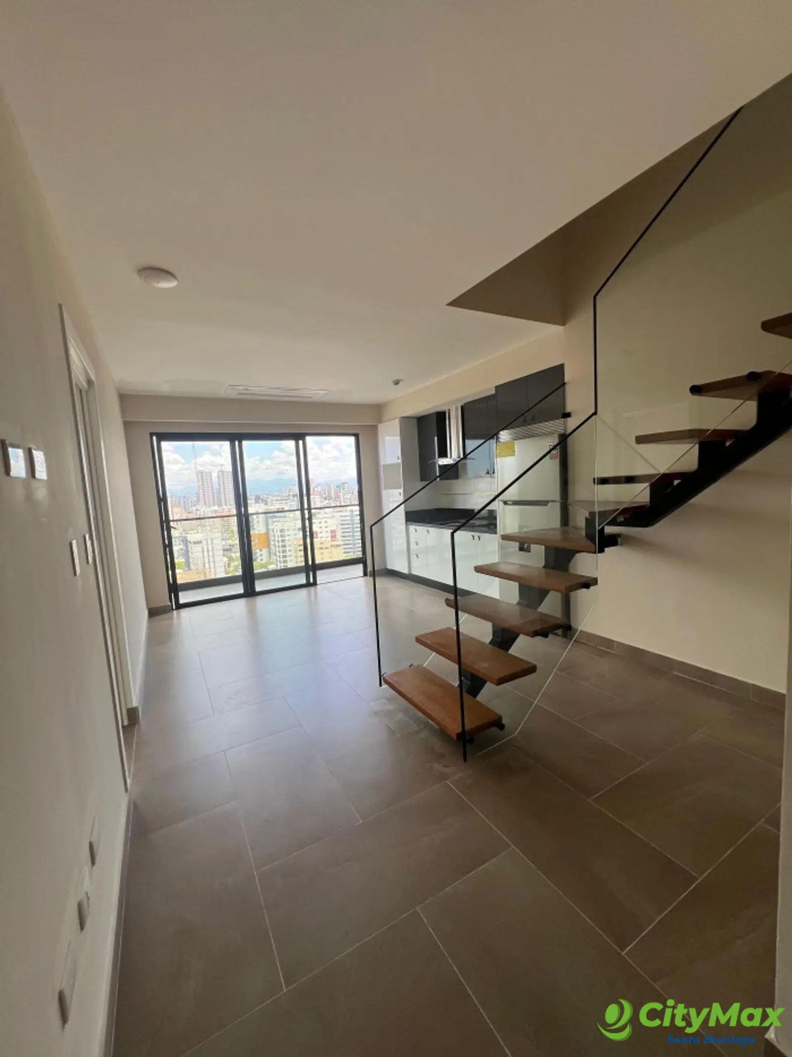 Apartamento Tipo Loft amueblado en venta en el Naco - foto 1