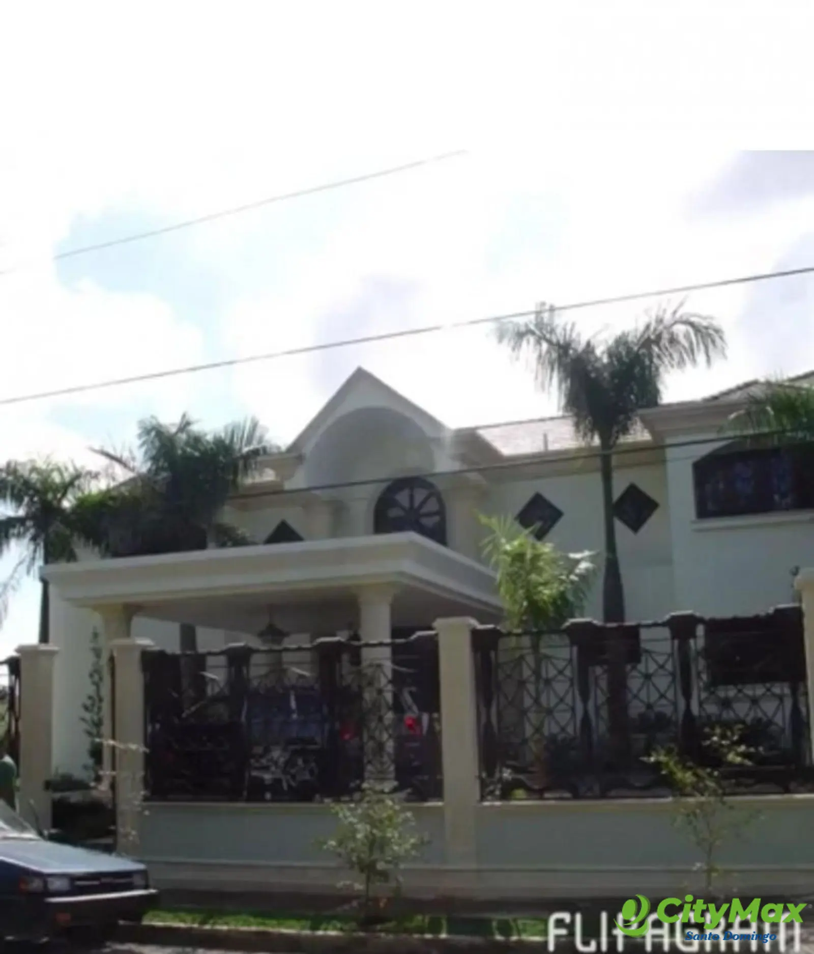 Casa en venta en los cerros de Arroyo Hondo - foto 1
