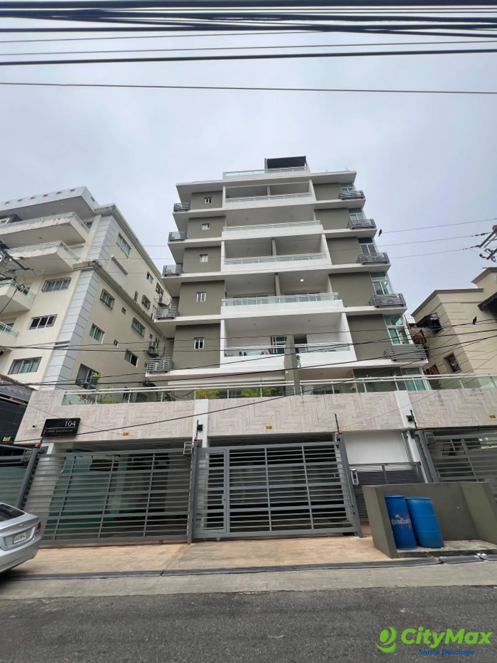 Apartamento amueblado en venta en Bella Vista - foto 2