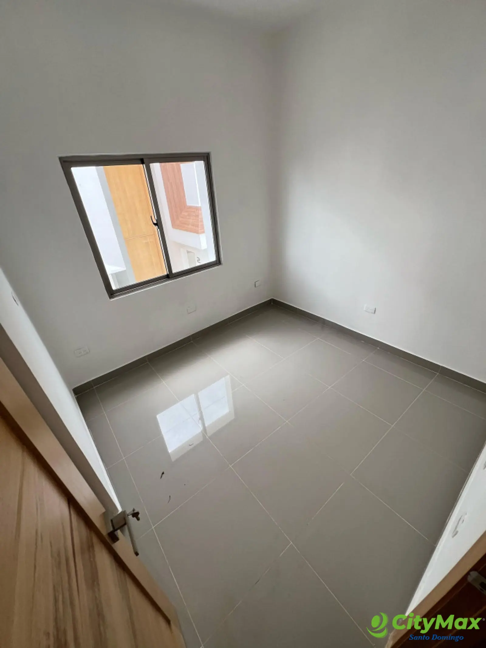 Vendo casa en prado oriental con espectacular diseño - foto 11