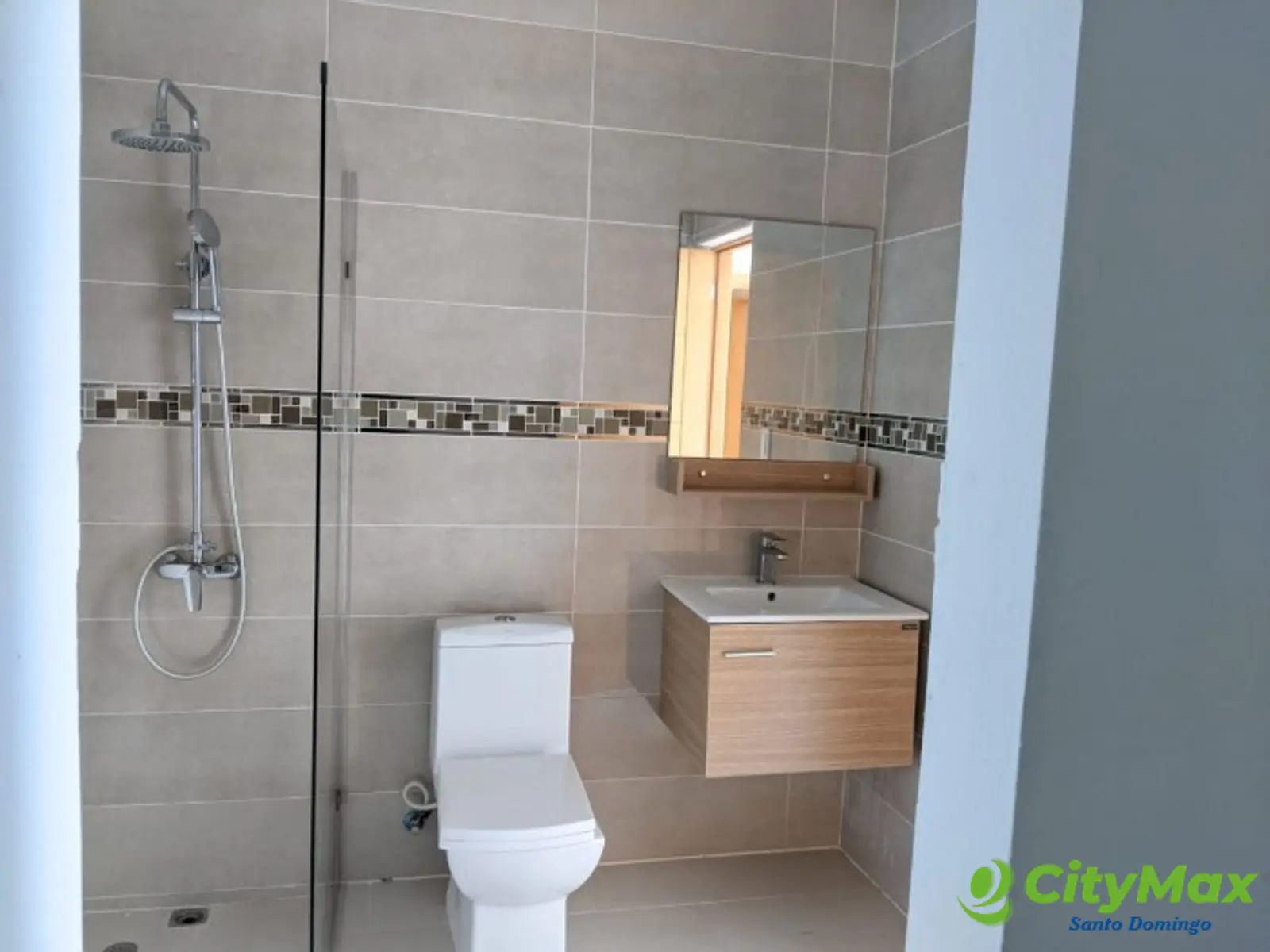  Vendo Lujoso PentHouse Listo en Alma Rosa 1ra. - foto 9