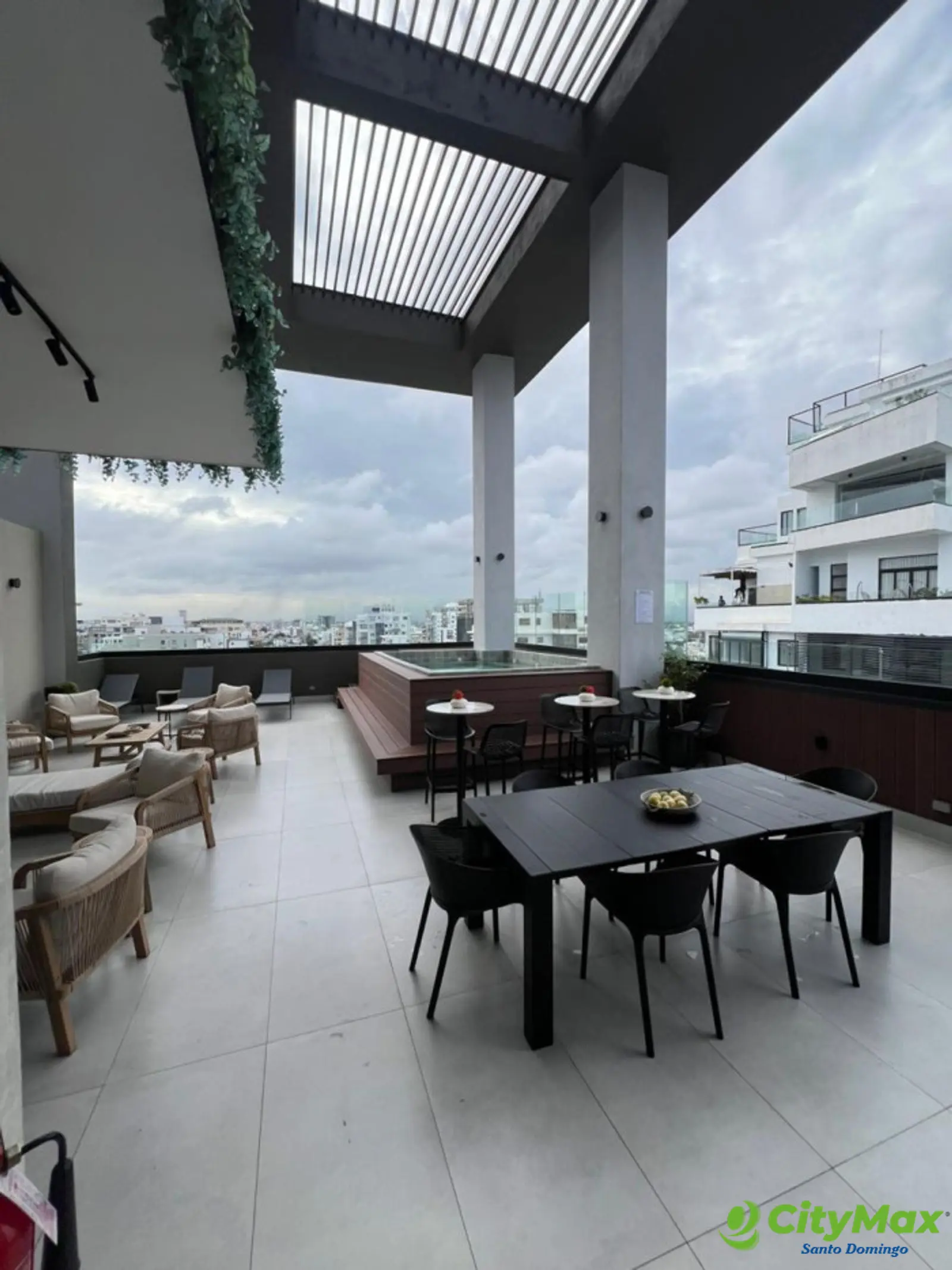 Apartamento en Venta en Evaristo Morales, Santo Domingo - foto 13