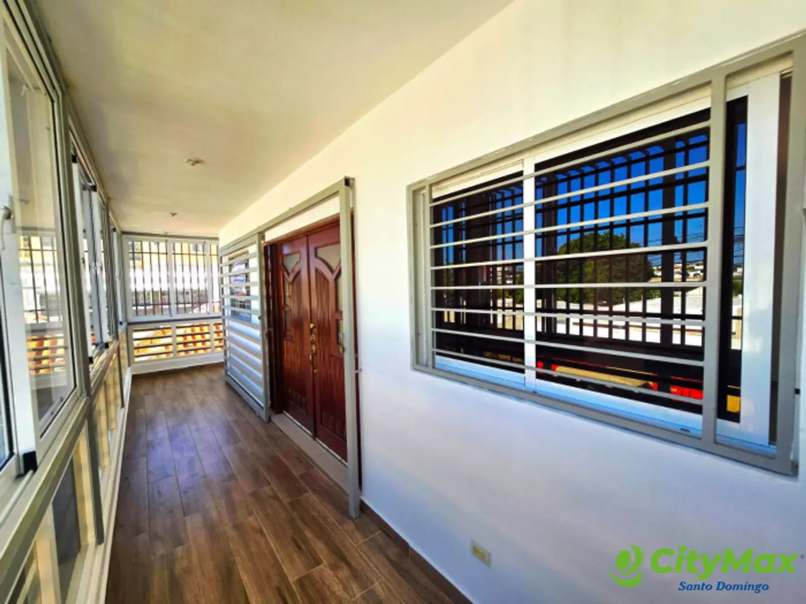 Casa de uso Comercial en Alquiler en Urb Miramar 170mts - foto 3