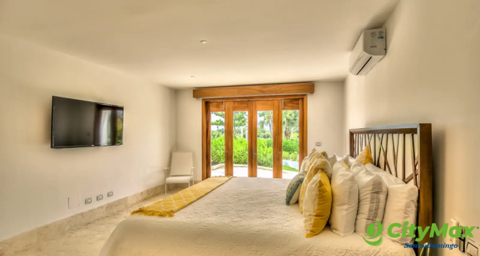 Villa en venta con vista al campo de golf en Cap Cana - foto 8