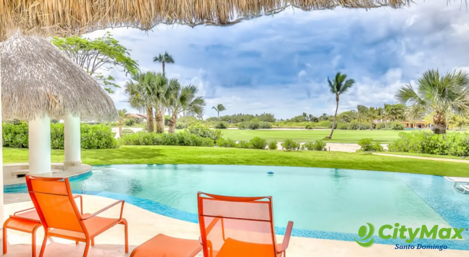 Villa en venta con vista al campo de golf en Cap Cana - foto 2