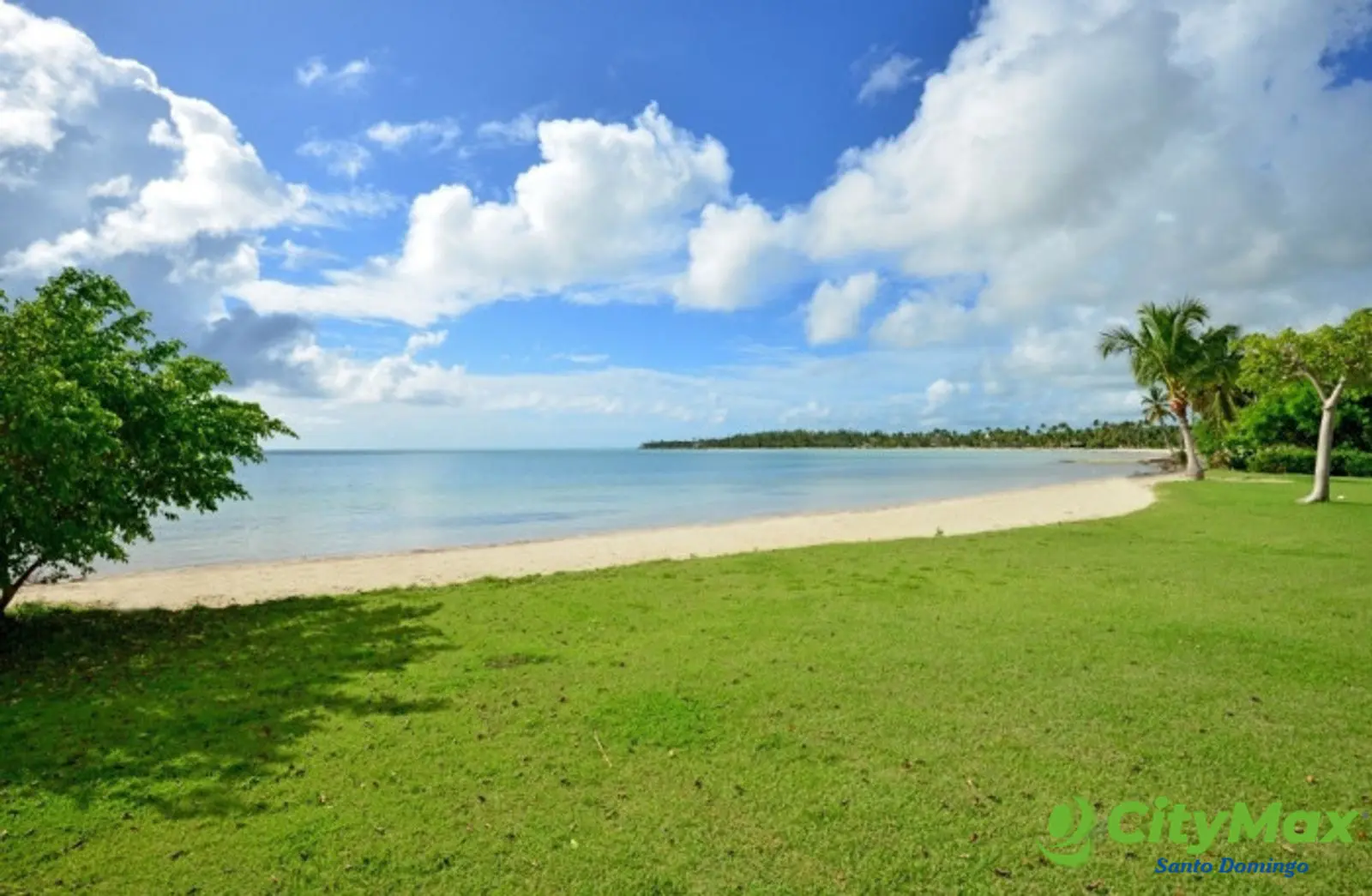 Se vende Villa con Playa privada en Juanillo Cap Cana.  - foto 5