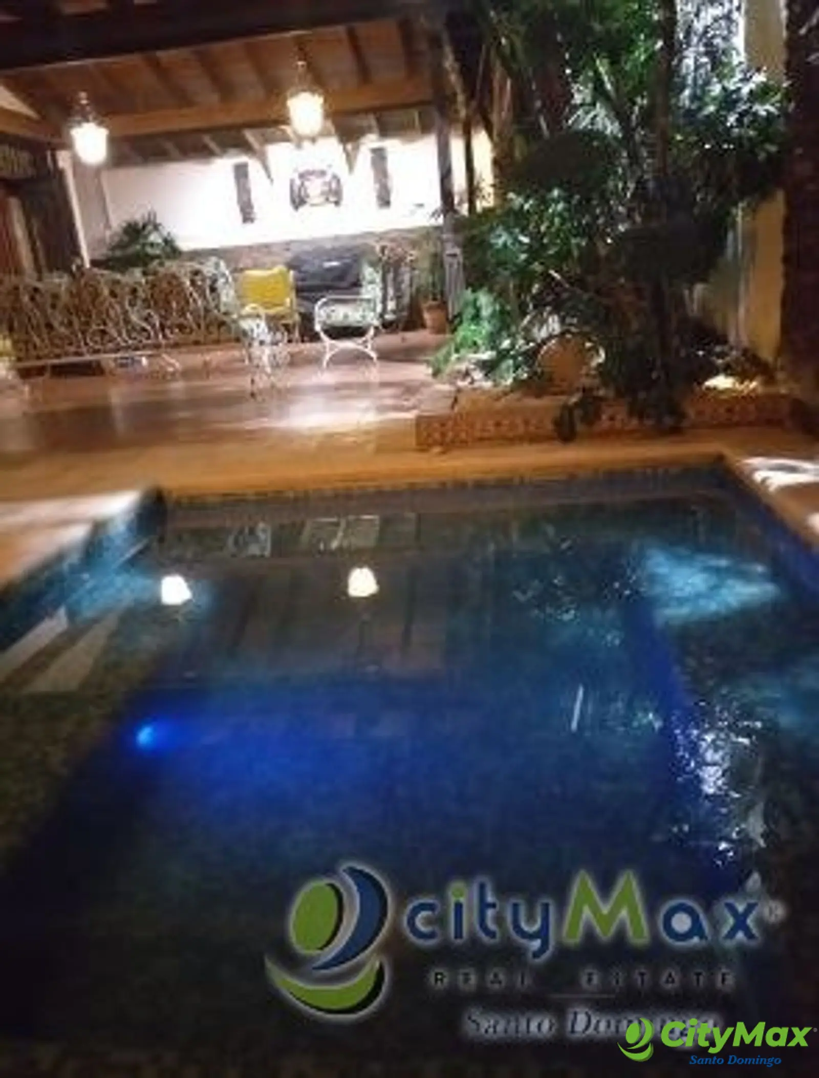 Casa de 3 Niveles en Venta en Laderas de Arroyo Hondo - foto 8