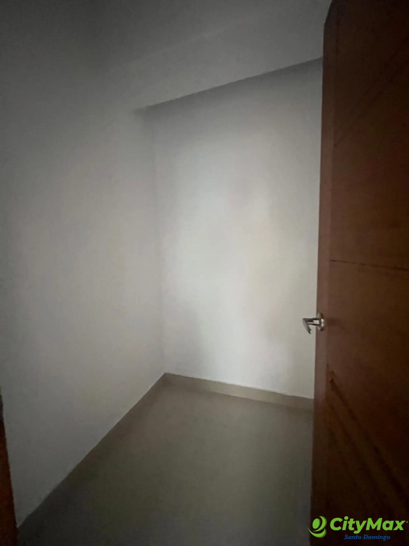Vendo apartamento de 1 habitación los Jardines del Sur - foto 9