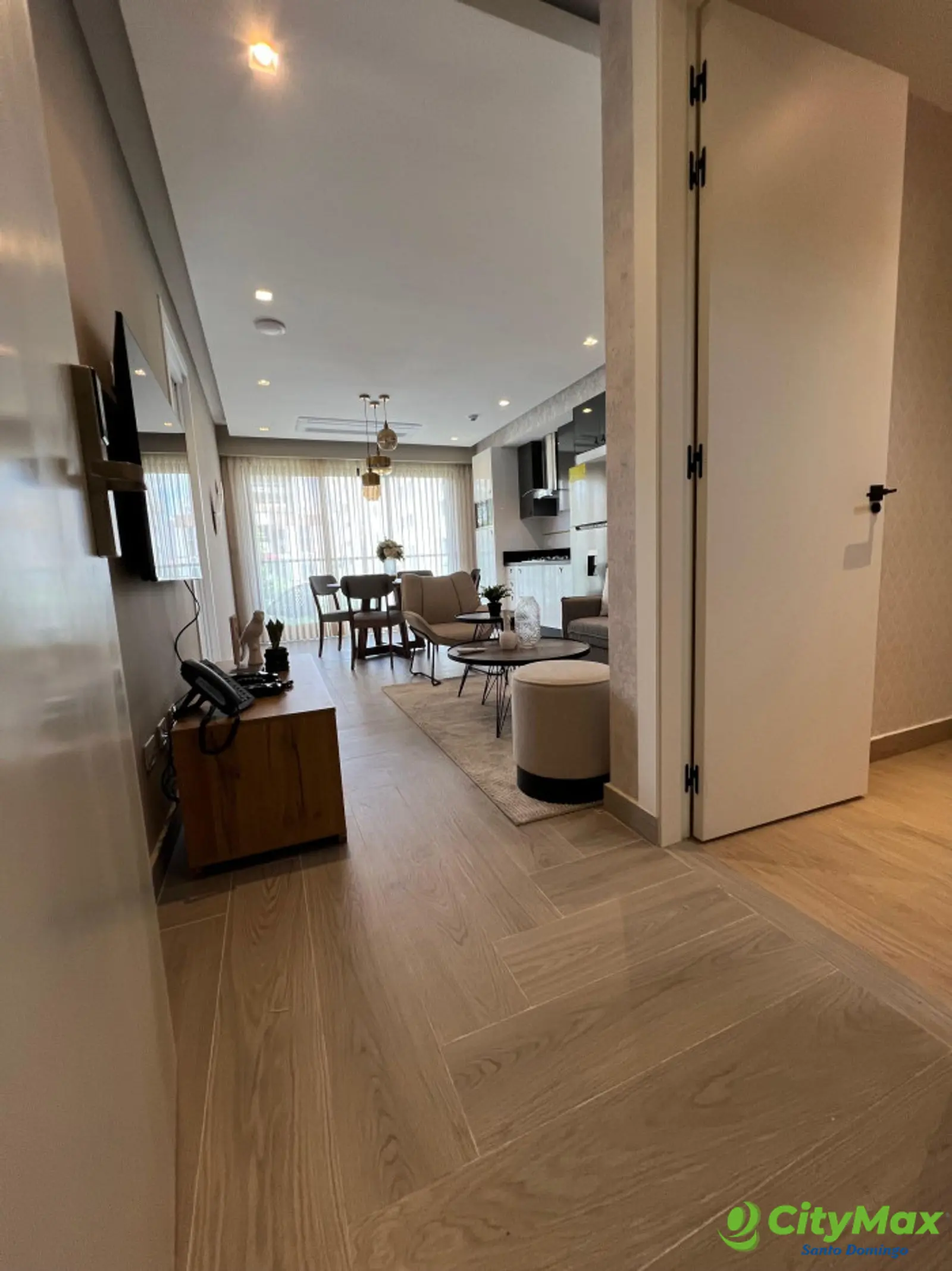 Apartamento Nuevo en Venta en el Naco amueblado - foto 2