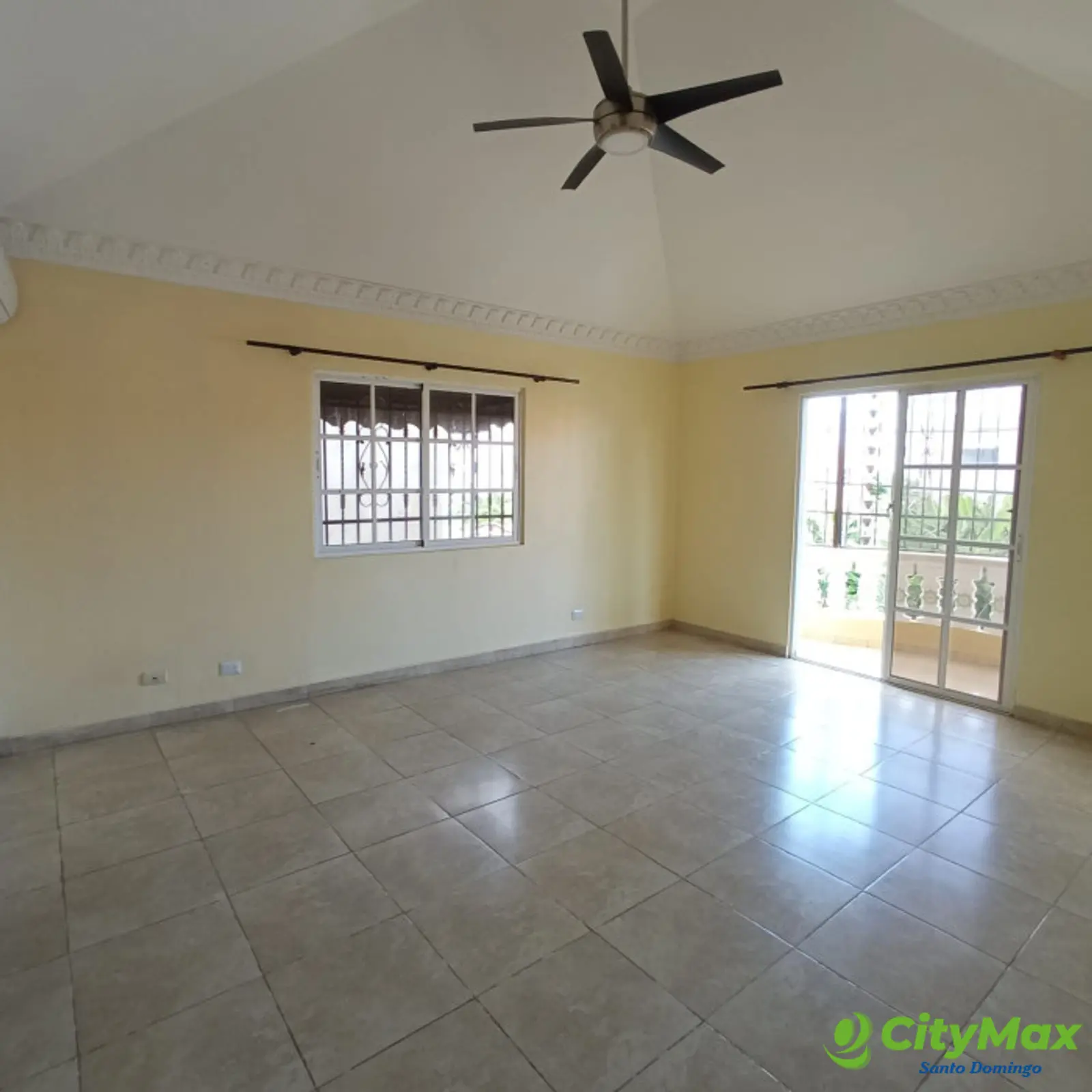 Casa en venta de 3 niveles en la Zona Oriental, S.D.E. - foto 24