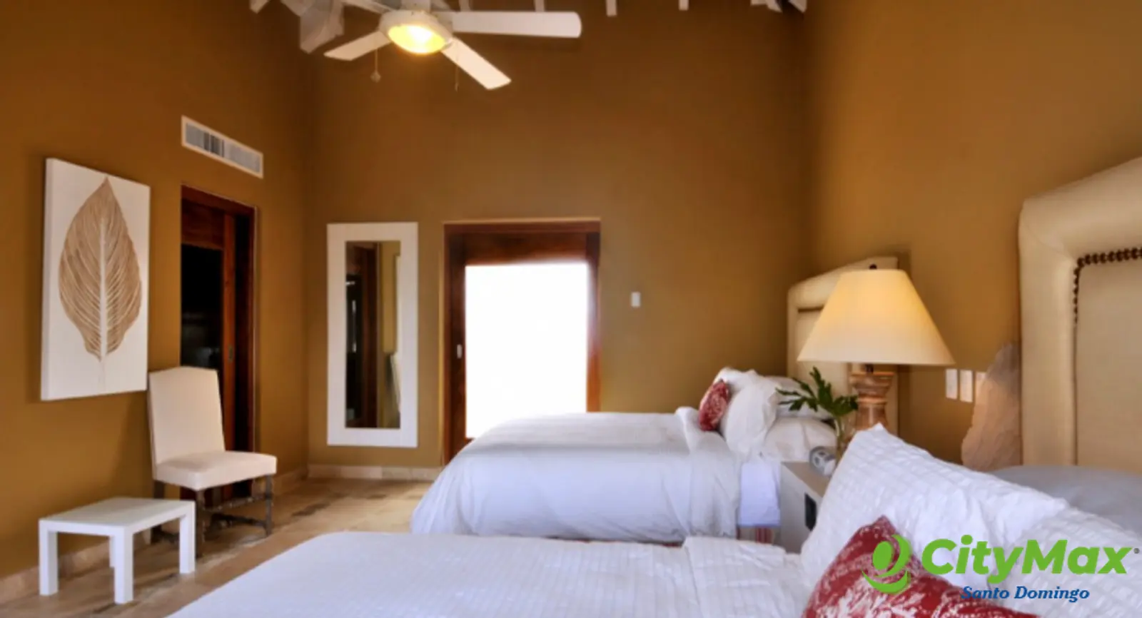 Se vende Golf Villa con Vista al mar en Cap Cana 5 hab - foto 11