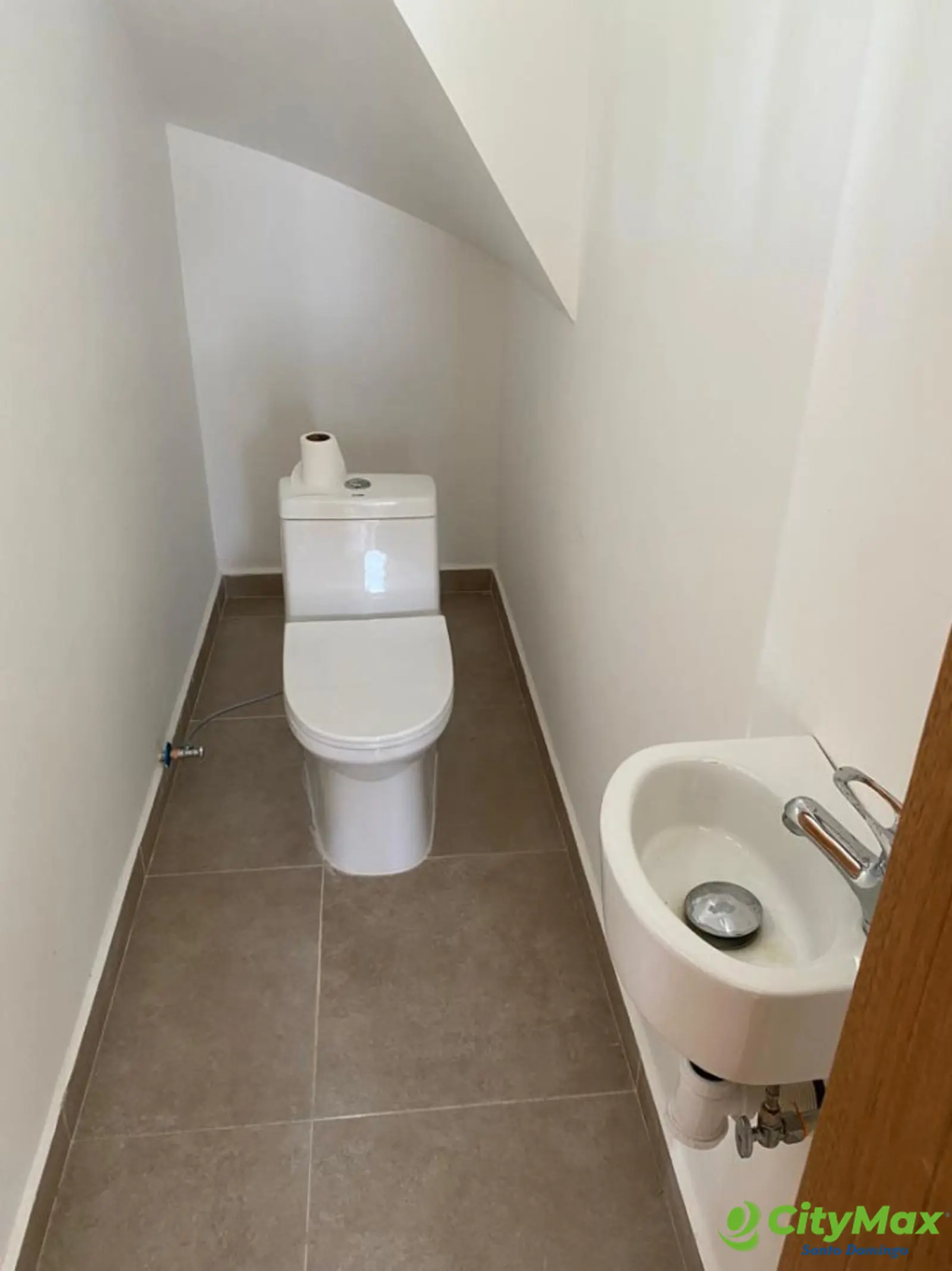 Villa en Venta en Playa Las Terrenas con Linea Blanca - foto 5