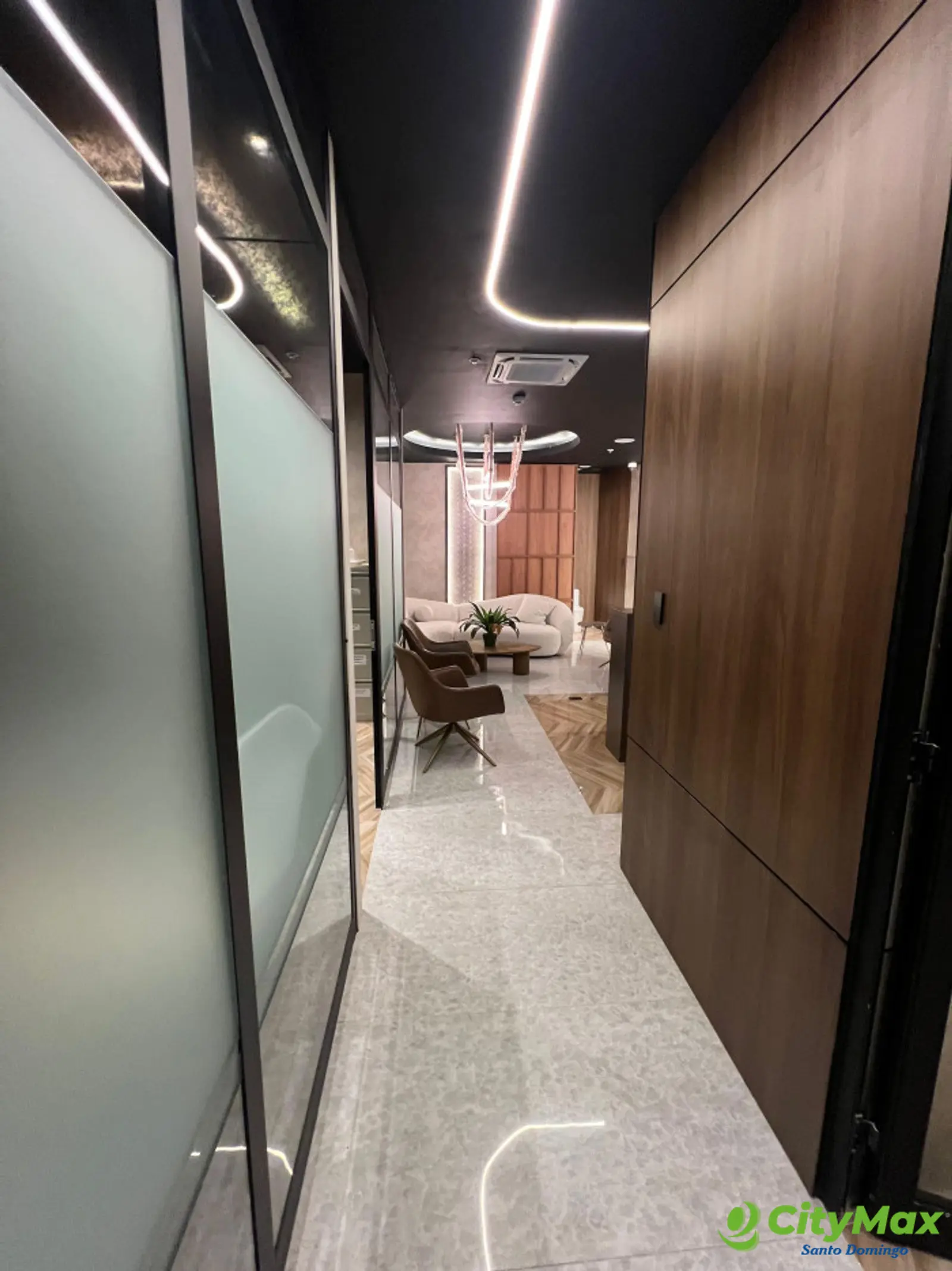 Local Comercial en Venta en Piantini Blue Mall - foto 10