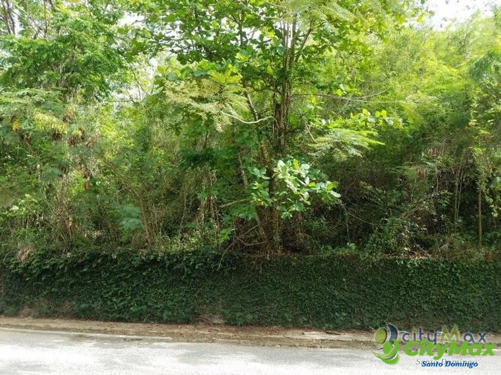 Solar Residencial en venta en  Cuesta Hermosa III - foto 2