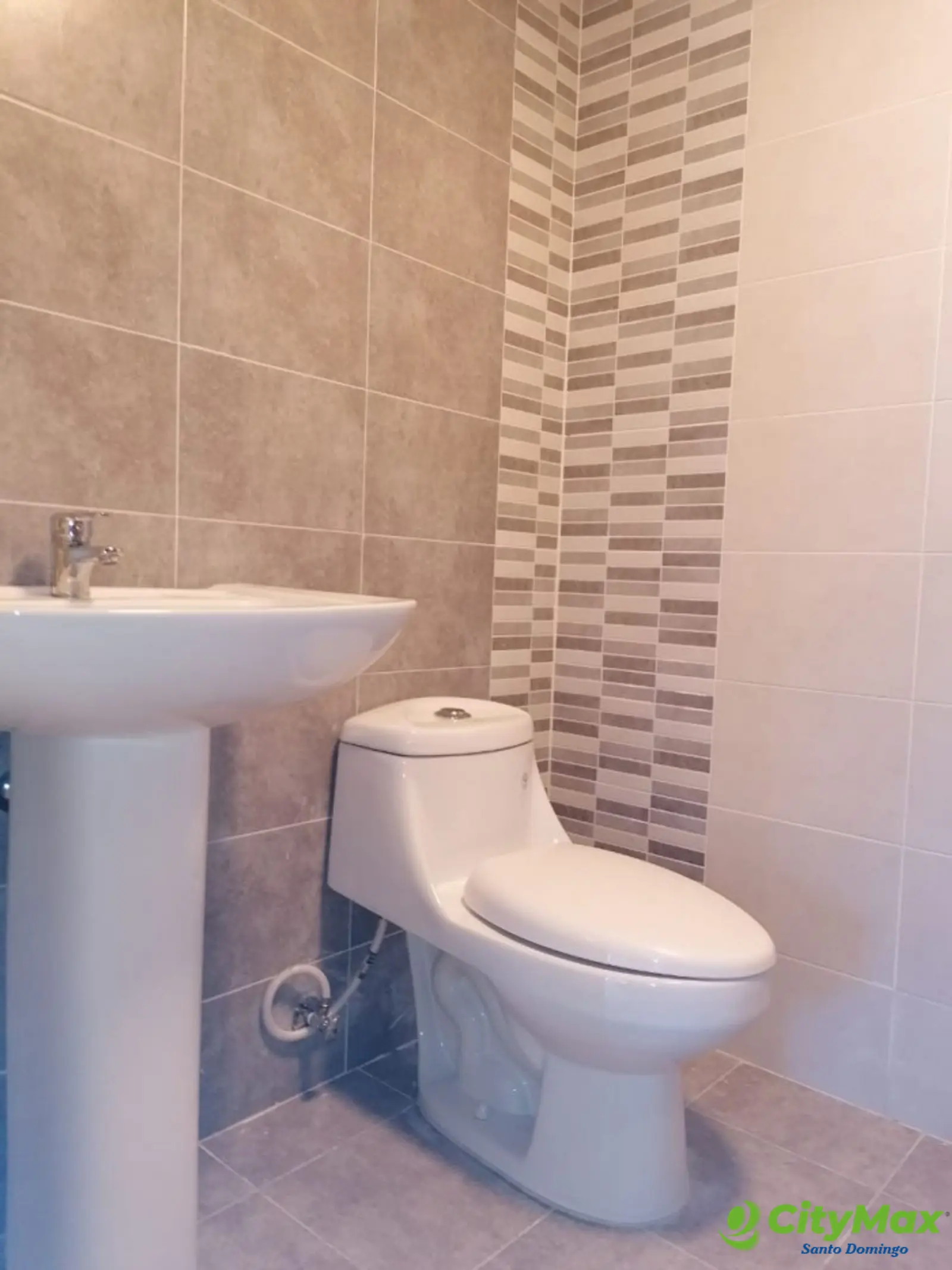 Apto en Venta en Torre de La Esperilla 4ta con Terraza - foto 4