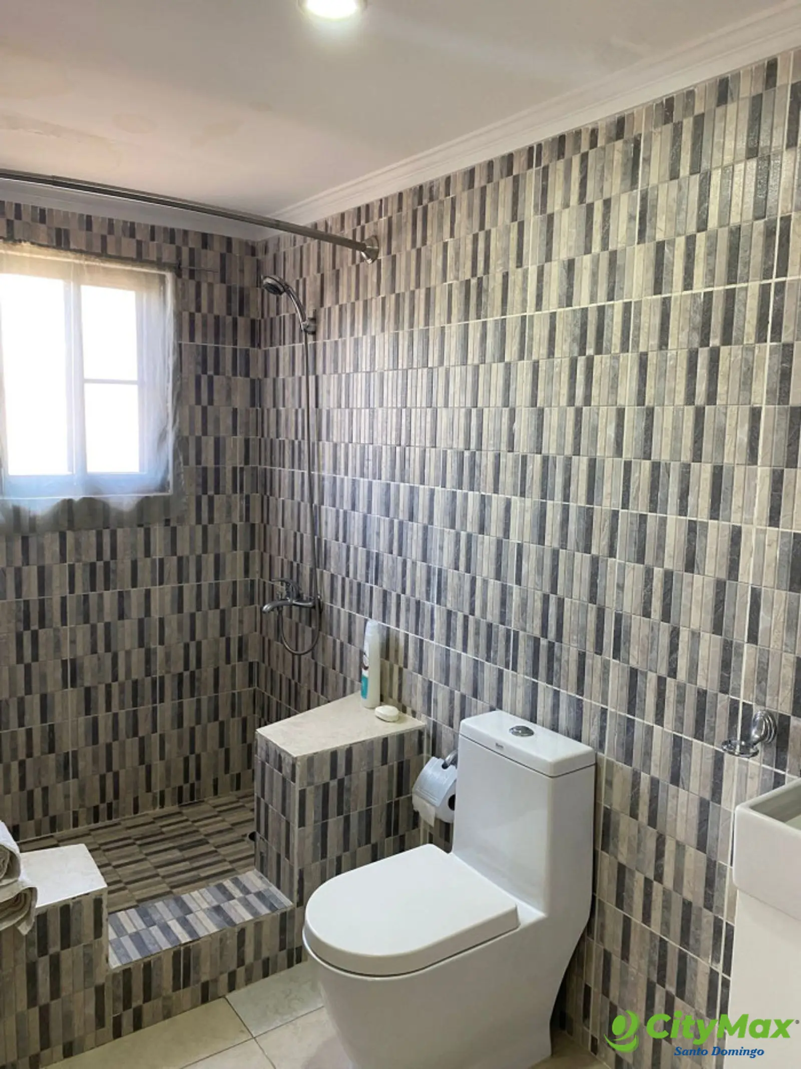 Casa en Venta en Altos de Arroyo Hondo III - foto 4